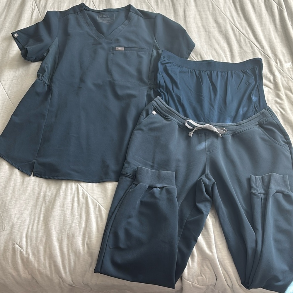 Figs maternity scrubs